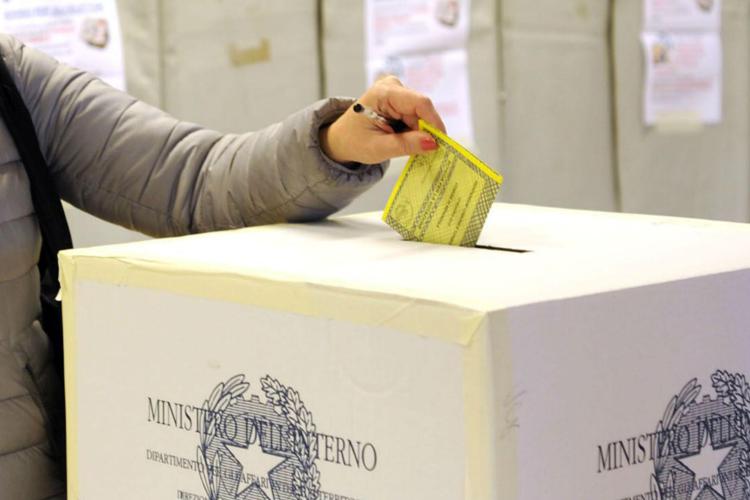 Elezioni Napoli affluenza