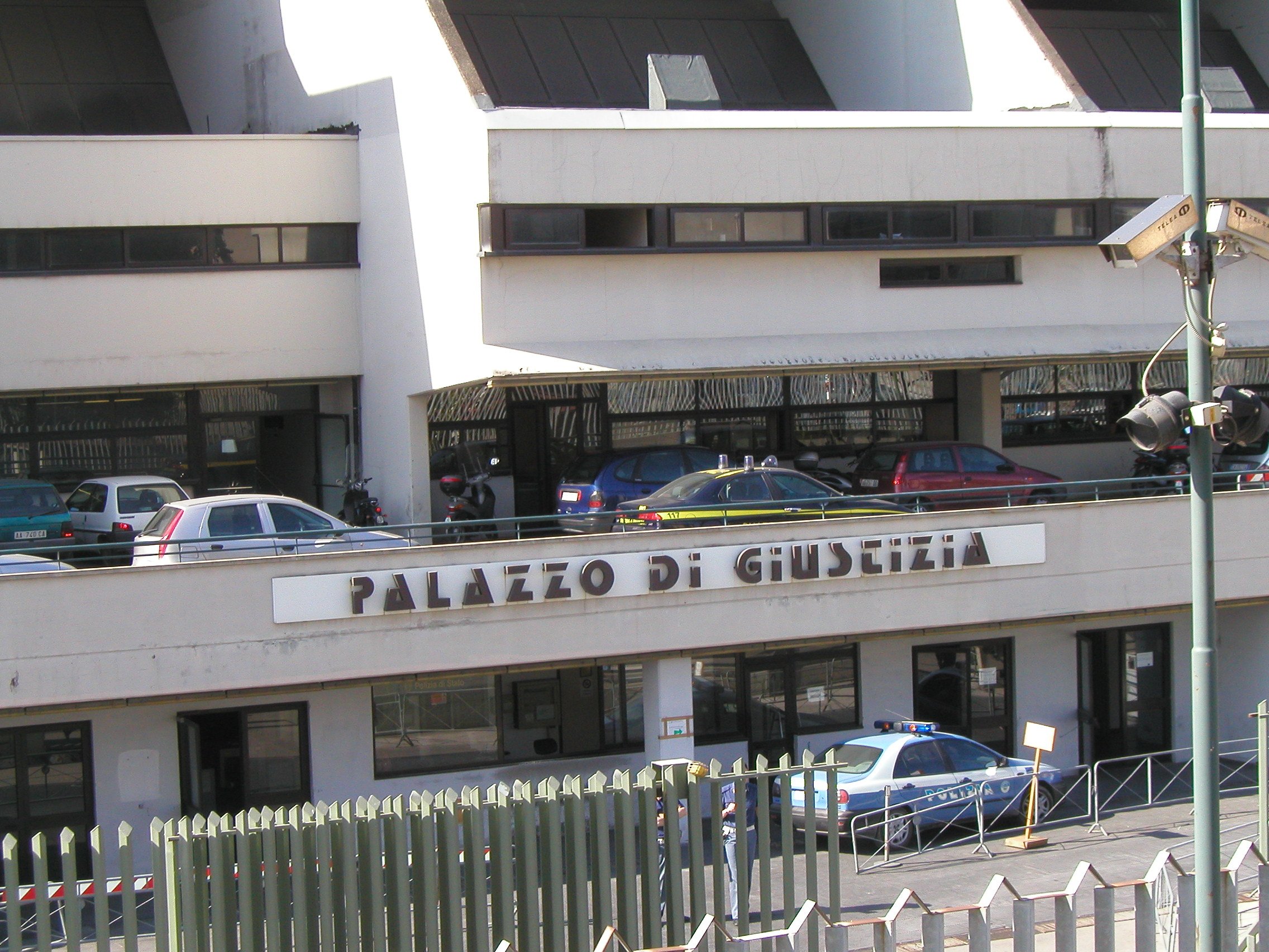 tribunale Napoli, foto SICOMUNICAZIONE