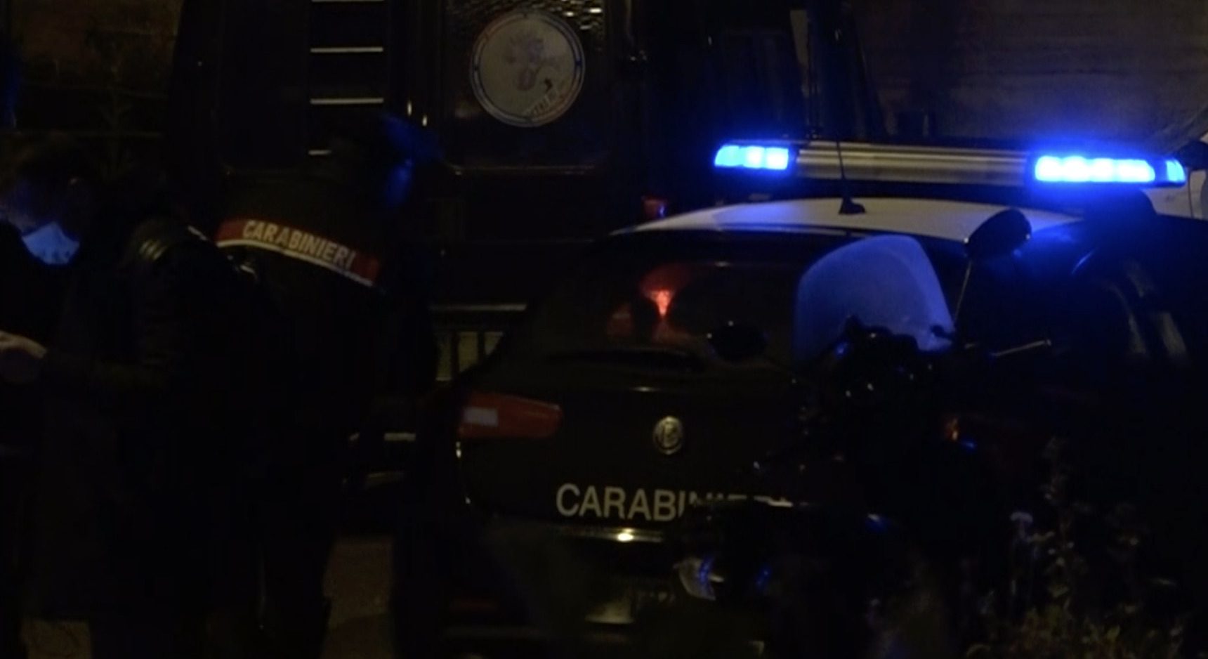 19enne ferito spari proiettile marigliano carabinieri