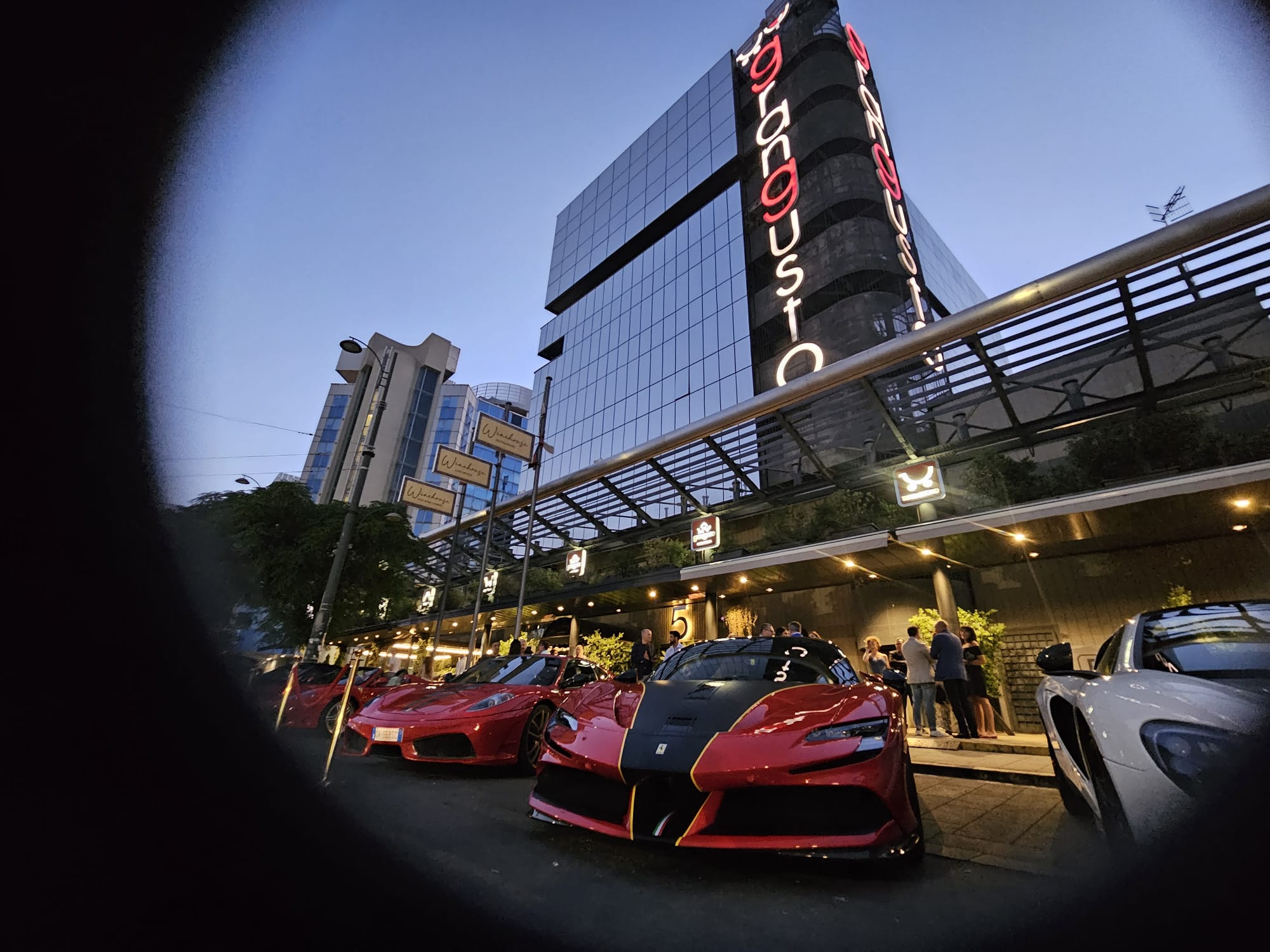 motors flavours ferrari lamborghini via marina