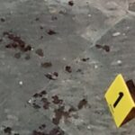 sparatoria pozzuoli padre figlio feriti