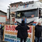 Proteste bagnoli contro America's CUp