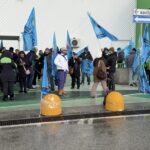 protesta dipendenti leroy merlin giugliano