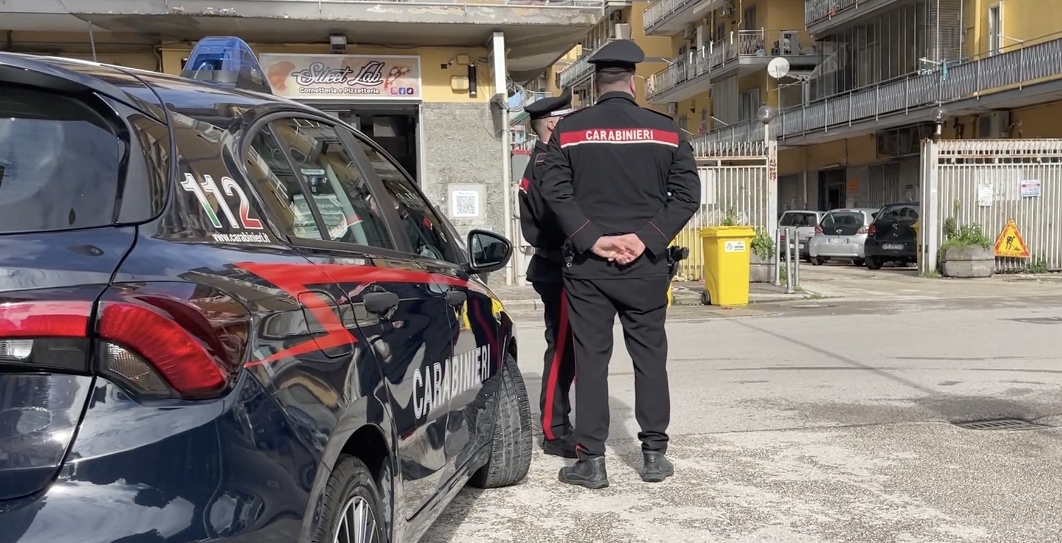 arzano arresti estorsioni