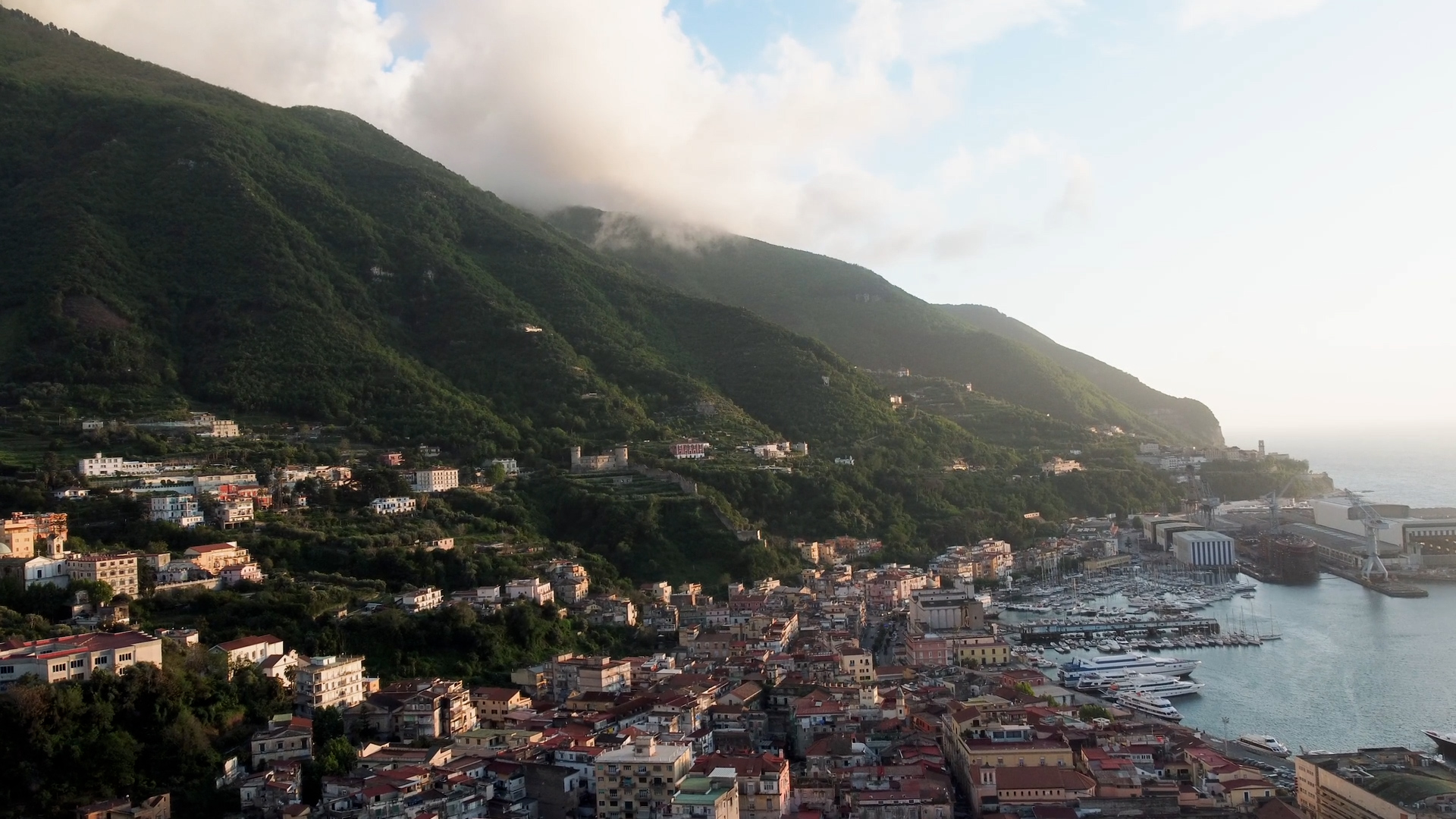 castellammare comune sciolto infiltrazioni camorra