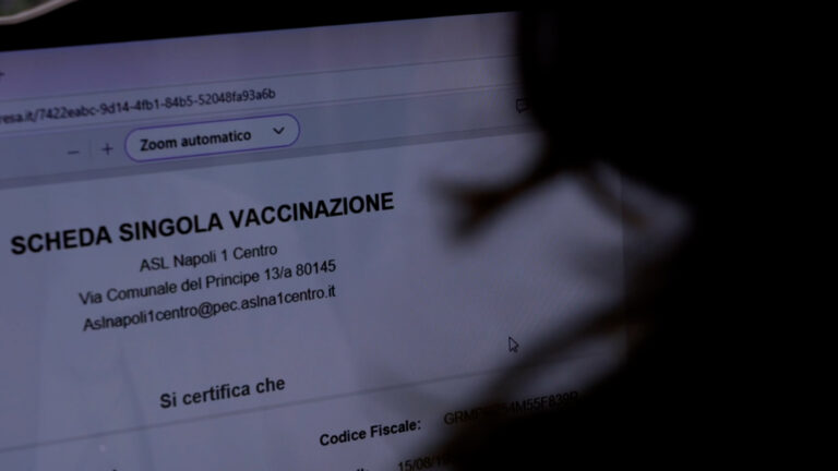 Influenza, a Napoli vaccini gratis in farmacia: ecco per chi