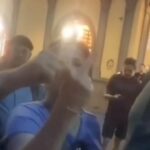 protesta sionista largo berlinguer coppia israeliana dito medio